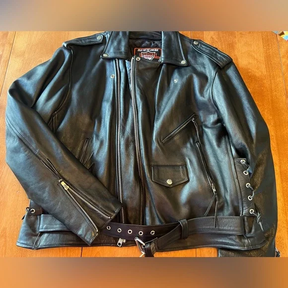 🏍HP!⭐️EUC black Interstate Leather jacket Zip front. 4 front/2 interior pockets - Picture 2 of 14